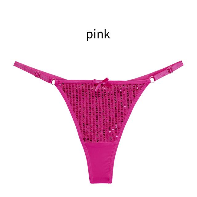 煌めきに視線集中。スパンコール×リボンで仕上げる大人の可愛さ