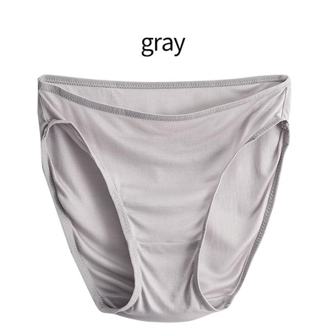 オールシーズン快適に過ごせる、シルク100%レディースショーツ