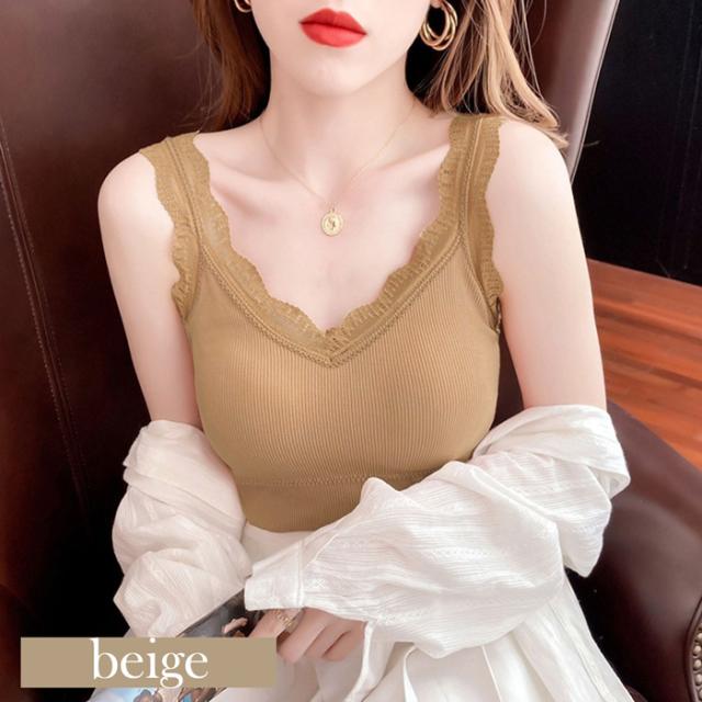 カップ付きキャミソール