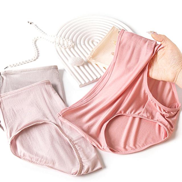 シルク100％ハイウエストショーツ