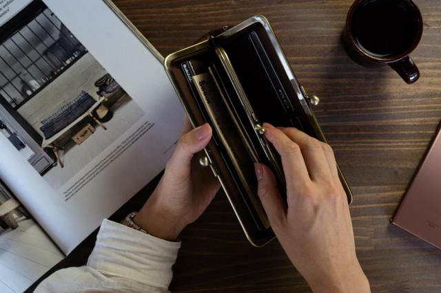 大きく開くので支払いがスムーズ