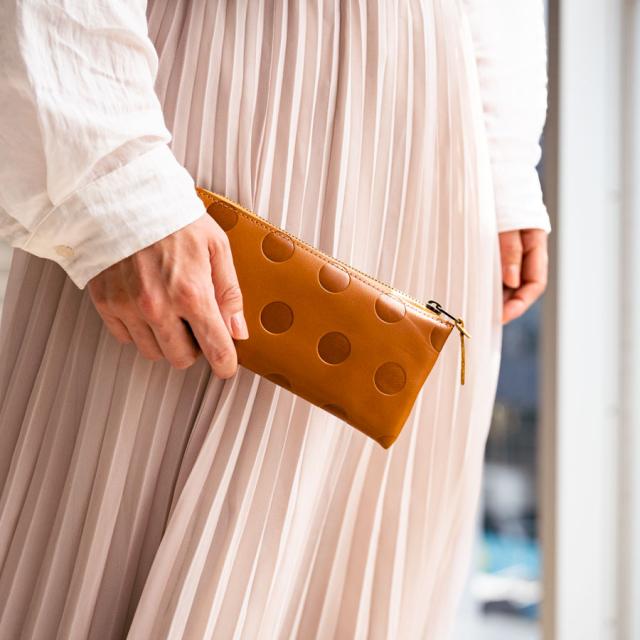 ファッションに合う水玉模様