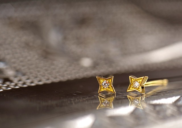 K18 diamond pierced earrings K18 ダイヤモンド　ピアス twinkle
