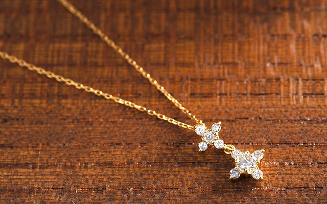K18 diamond necklace K18 ダイヤモンド　ネックレス swing flower