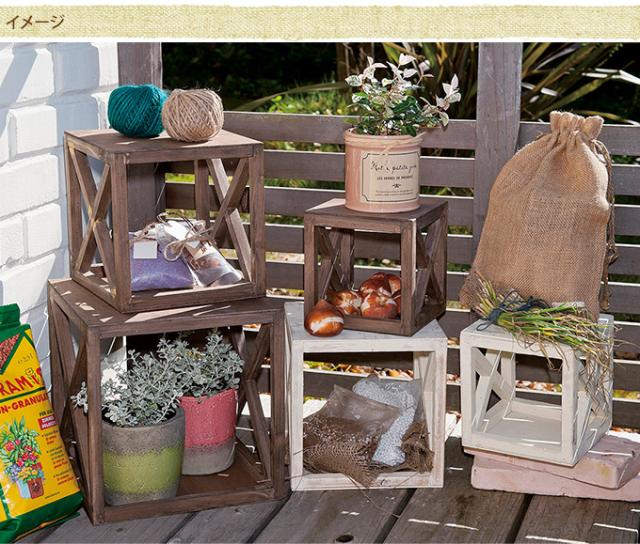木製花台 キューブ型 w15cm  フラワースタンド ウッド アンティーク 飾り 四角 小物 インテリア ガーデニング 庭 おしゃれ シャビー プランタースタンド ガーデン お花屋さん フラワーショップ  