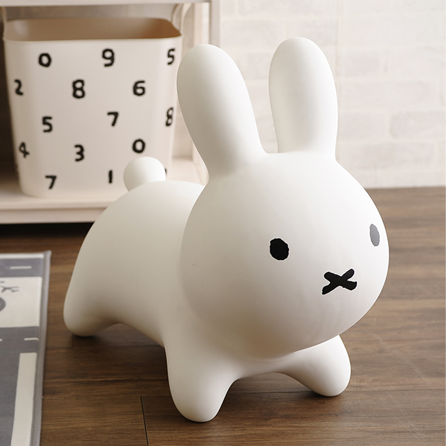 乗って！跳ねて！抱っこして！3歳から遊べる「ブルーナボンボン」   うさぎ ミッフィ— おもちゃ バルーン 乗用玩具 室内遊具 ブルーナ クリスマス 誕生日 プレゼント  