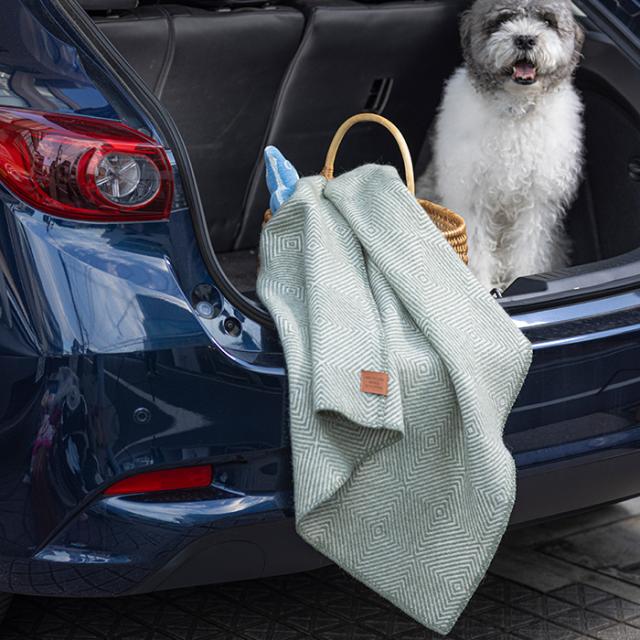 KLIPPAN クリッパン【正規取扱店】 ウール ハーフブランケット グースアイ MIDI  ハーフケット ひざ掛け おしゃれ 北欧 高級 ブランケット スローケット ベビーカー ギフト プレゼント  