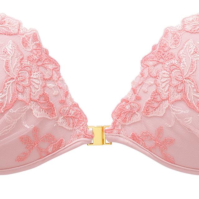 ヌーブラ・エアーライト レースエトワール