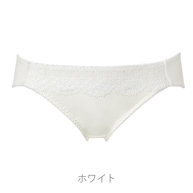 セレーネ ショーツ