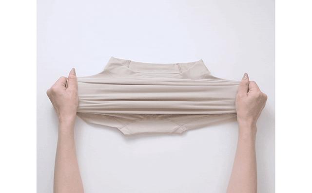 楽なのにすっぽりショーツ