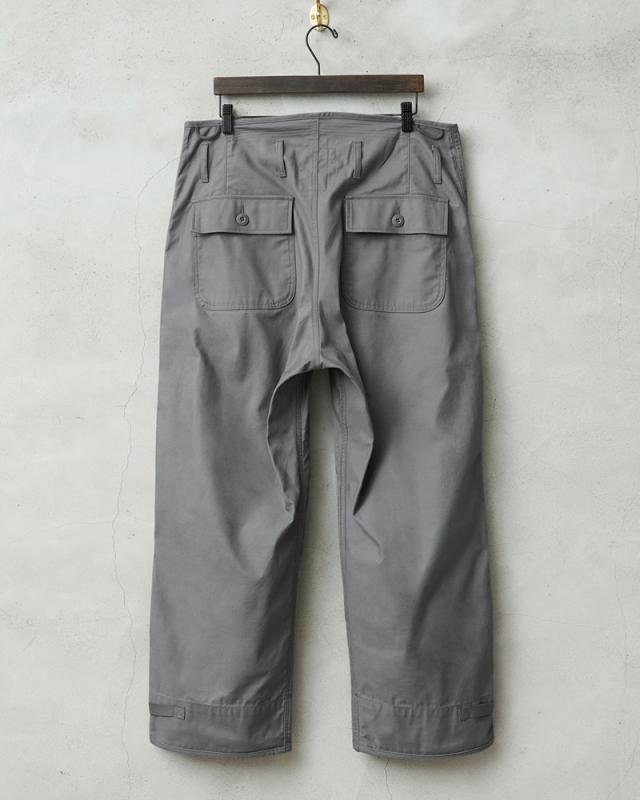 WAIPER.inc 米軍 U.S.NAVY A-2 1レイヤー デッキパンツ【WP126】【T】【Cx】｜メンズ ミリタリー 大きいサイズ 軍パン ズボン ベイカーパンツ ワイドパンツ カーキ ブランド おしゃれ