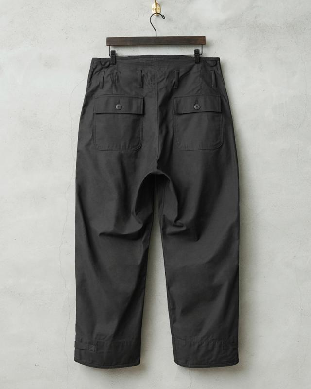 WAIPER.inc 米軍 U.S.NAVY A-2 1レイヤー デッキパンツ【WP126】【T】【Cx】｜メンズ ミリタリー 大きいサイズ 軍パン ズボン ベイカーパンツ ワイドパンツ カーキ ブランド おしゃれ