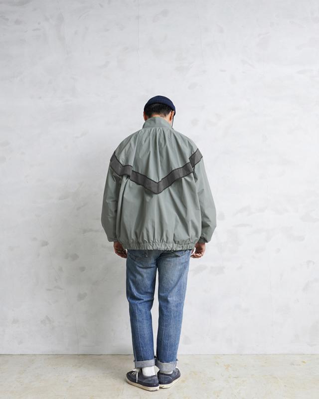 ミリタリージャケット メンズ / 実物 新品 デッドストック 米軍 U.S.ARMY IPFU フィットネスジャケット【Cx】【I】 ｜アウター トラックジャケット スポーツ カジュアル トレーニング ジム 反射 夜間 ジョギング 大きいサイズ 軍放出品