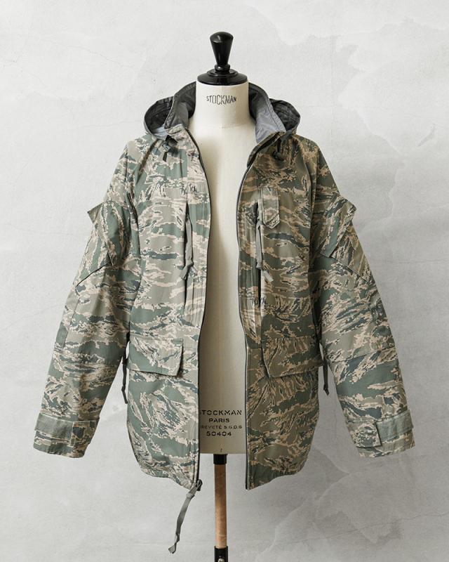 実物 新品 デッドストック 米軍 U.S.AIR FORCE APECS ABU デジタル タイガーカモ GORE-TEX パーカー / ゴアテックス【Cx】【I】