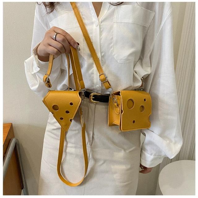 チーズ型ポシェット