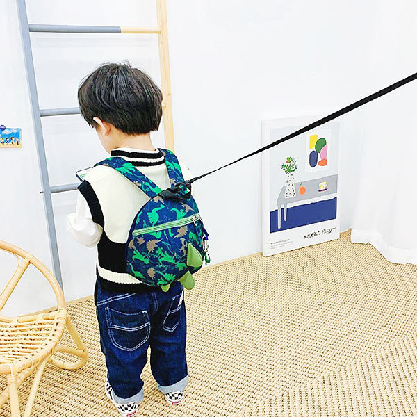 ハーネス付き 恐竜 柄 リュックサック