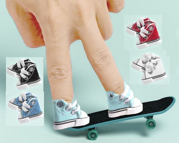 人形用 着せ替え スニーカー