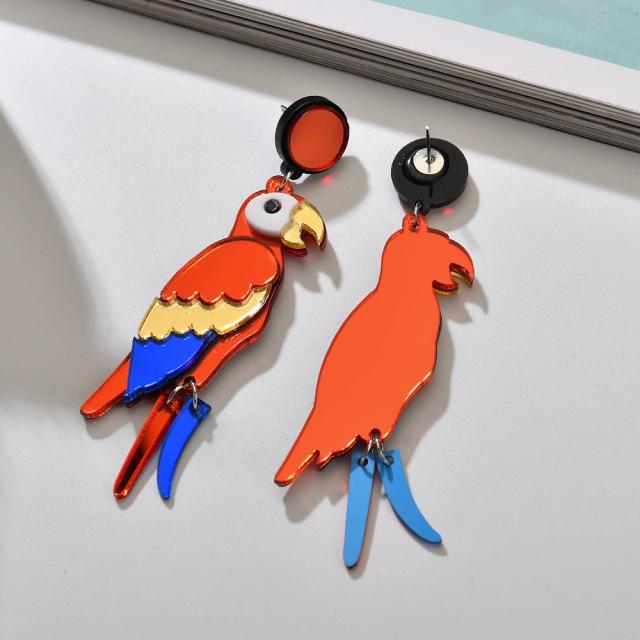 カラフル オウム アクリルプレートピアス