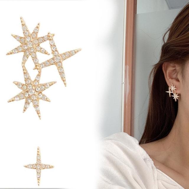 アシンメトリー スター ピアス