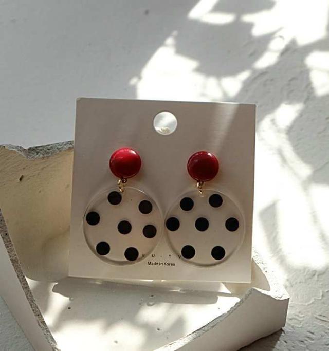 ドット プレート アクリル ピアス