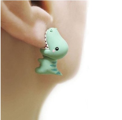 面白グッズ 噛みつきピアス