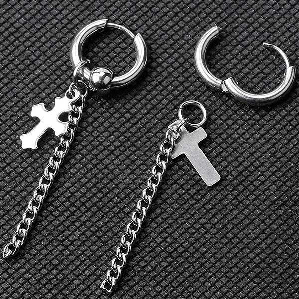 クロス モチーフ チェーン ピアス