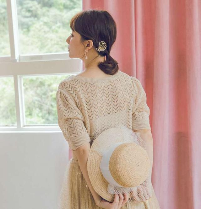 ライン パール シェル ヘアクリップ