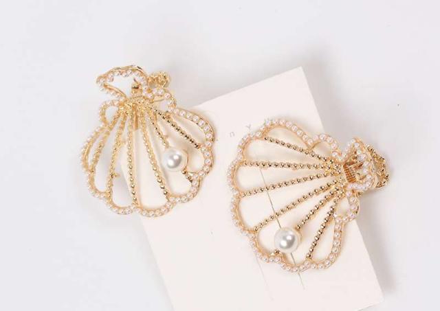 ライン パール シェル ヘアクリップ
