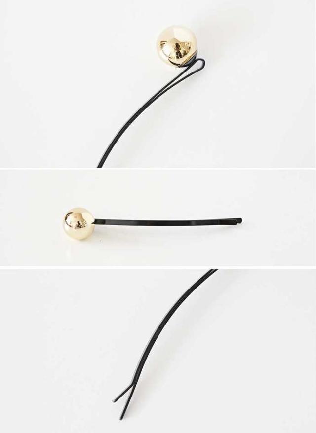 カラーボールのヘアピン