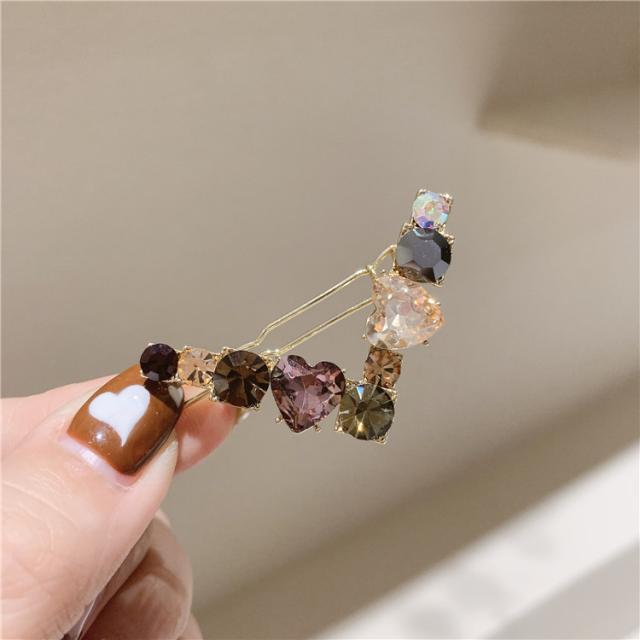 V字型 ビジューヘアクリップ