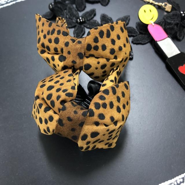 ヒョウ柄 テールクリップ