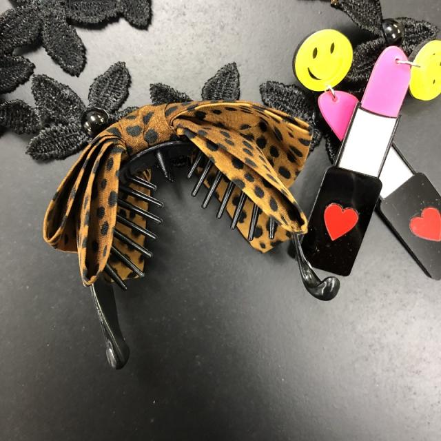 ヒョウ柄 テールクリップ