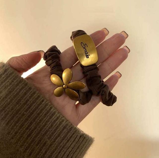 メタル シュシュ