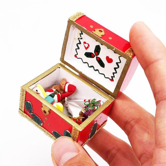 ミニチュア雑貨 おもちゃ箱