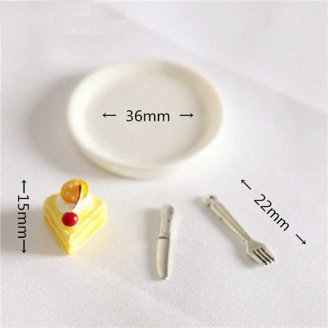 ミニチュア雑貨 苺ケーキセット