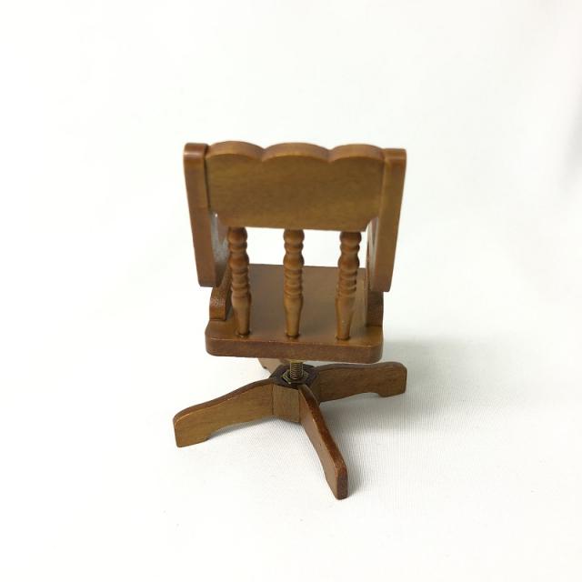 ミニチュア雑貨 木製回転いす