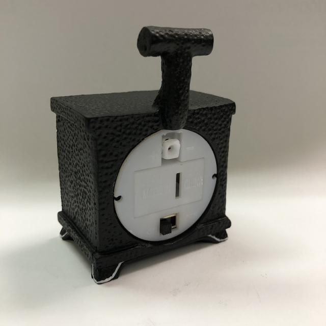ミニチュア雑貨  光る金属製暖炉