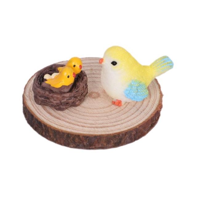ミニチュア雑貨  小鳥 ひな 木製台 ３点セット