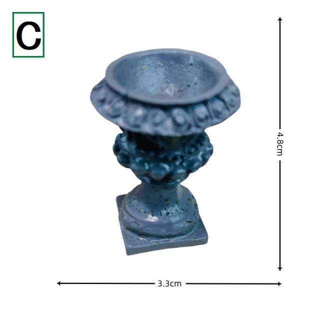 ミニチュア雑貨 ガーデンオーナメント　置物