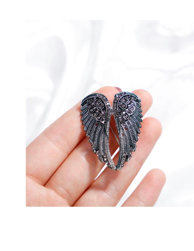 ウィング ブローチ ラインストーン