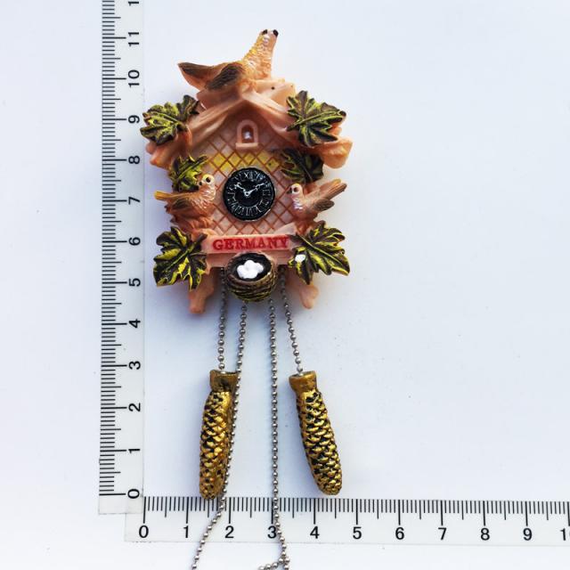 鳩時計のマグネット 