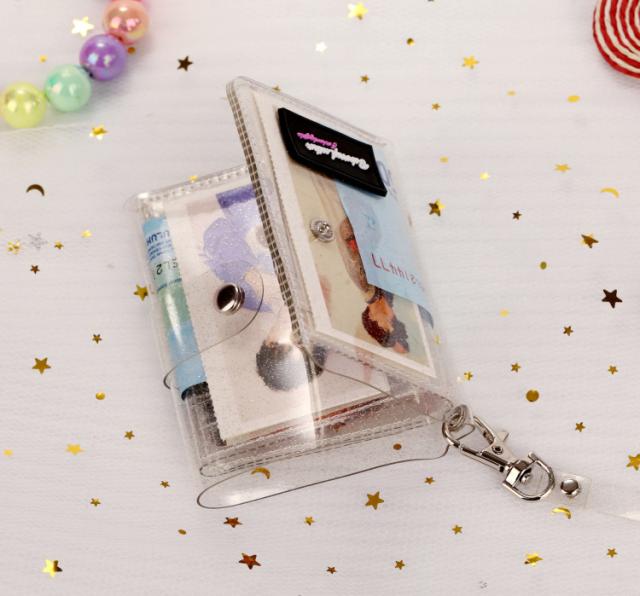 ストラップ付クリアカードケース