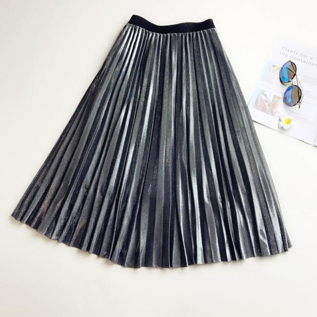 メタリックカラー プリーツスカート