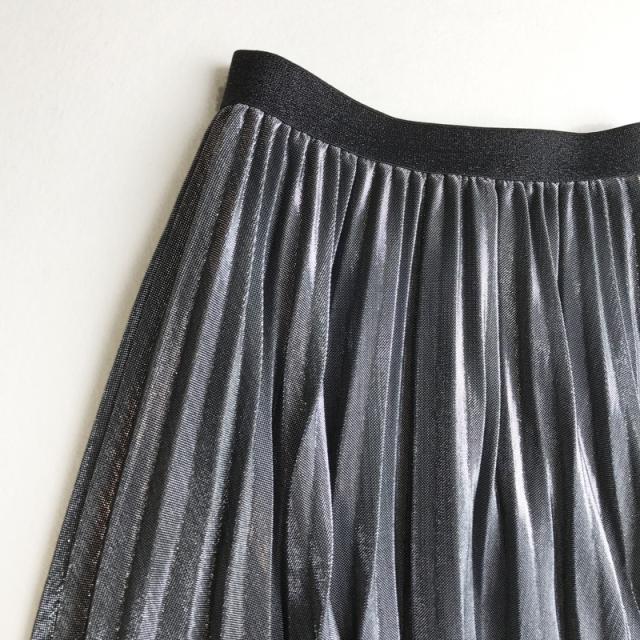 メタリックカラー プリーツスカート