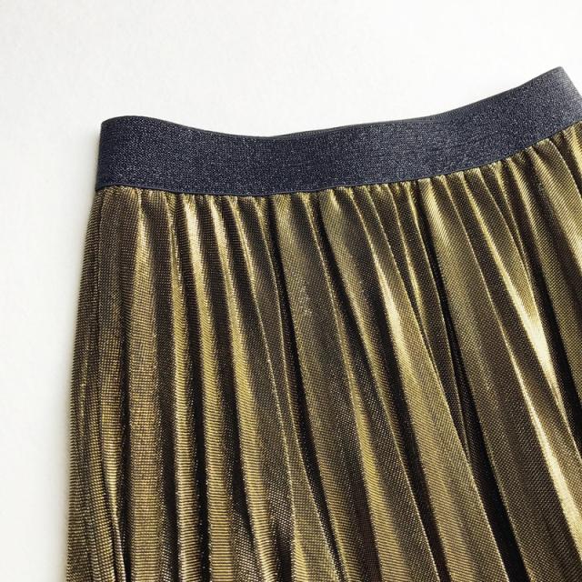 メタリックカラー プリーツスカート