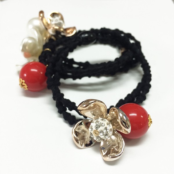 パールメタリックフラワー & パールビーズヘアゴム