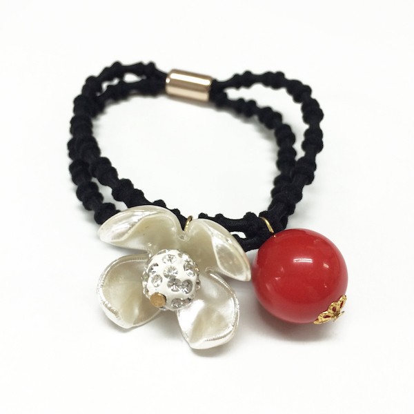 パールメタリックフラワー & パールビーズヘアゴム