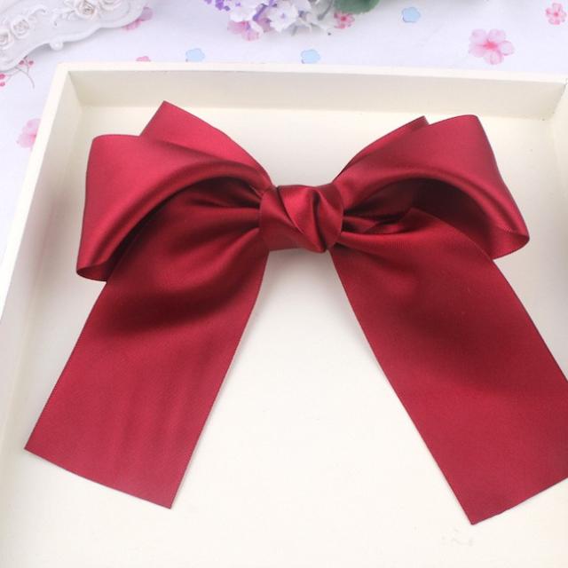 サテンリボンバレッタ