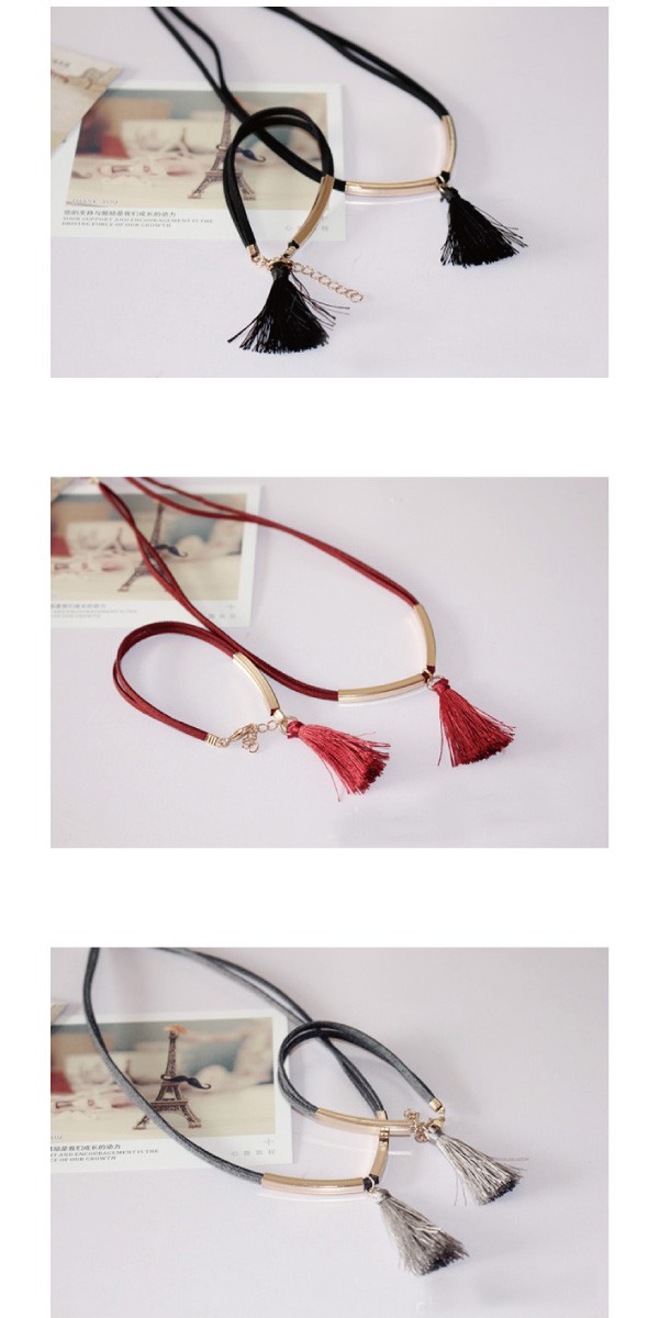 タッセル付きスエードチョーカー