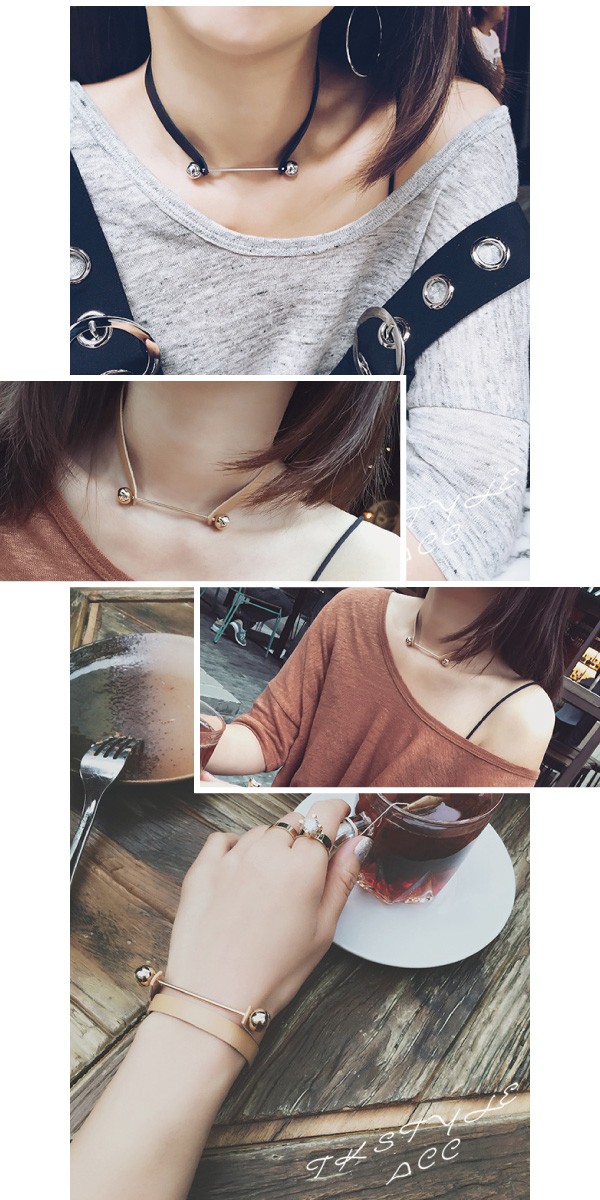 異素材の組み合わせがオシャレなレザー調チョーカー♪